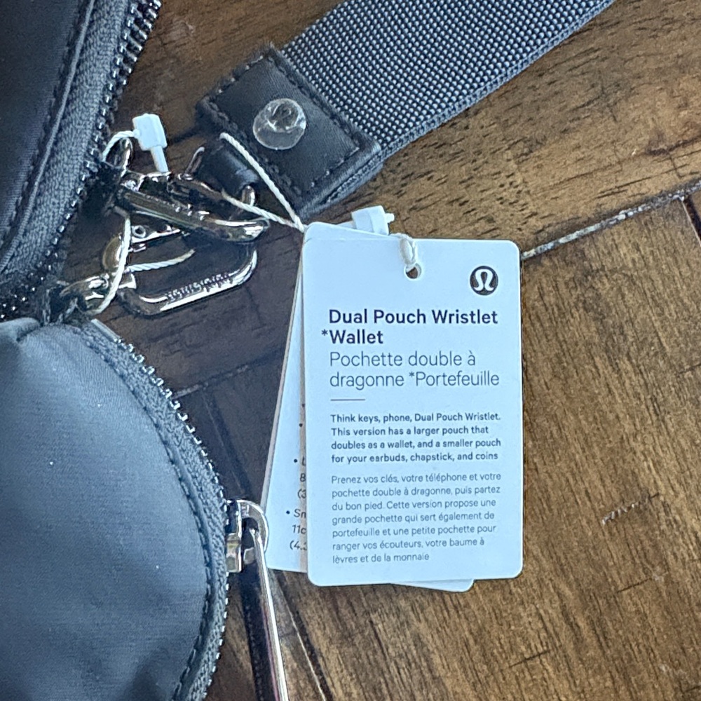 Lululemon Dual Pouch Wristlet Wallet - Picture 3 of 5